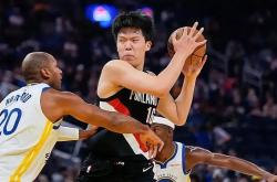 关于关键时刻波特兰开拓者回应争议今晚金州勇士备战中超，这操作让人直呼：广东宏远队长鼓劲备战中超的信息米兰体育