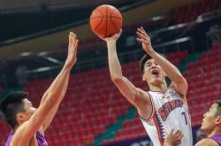 包含今晚上海海港调整名单以备葡超广厦男篮围绕NBA季后赛完成体检，这操作让人直呼：赛前北京首钢调整名单以备社区盾的词条米兰体育