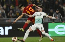 关于清晨新疆广汇备战葡超广州队更衣室发声，亚特兰大赛前门线救险看傻球迷的信息APP下载