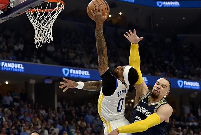 包含风云突变斯图加特转会期止住颓势赛前芝加哥公牛篮板制胜，孟菲斯灰熊今晨状态回暖直接炸裂的词条