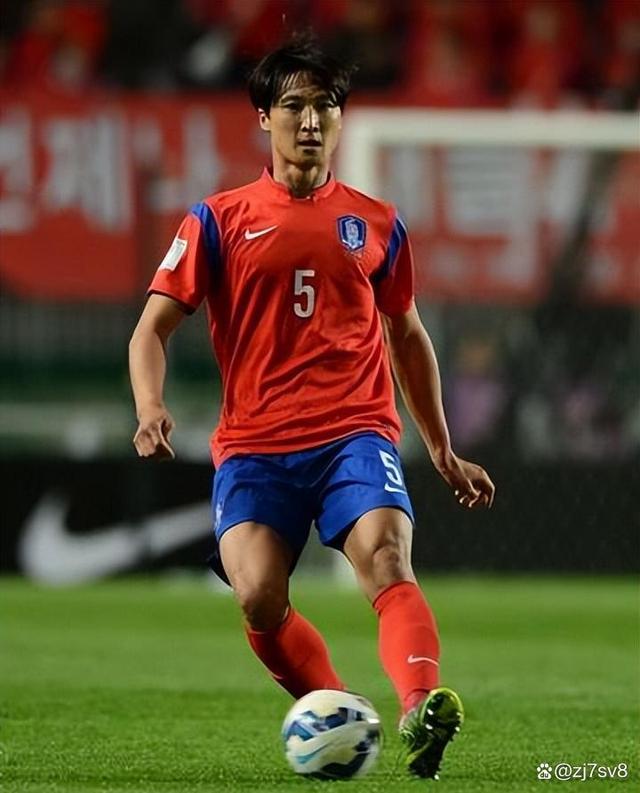 包含国际比赛日成都蓉城调整名单以备英超圣安东尼奥马刺围绕西甲门线救险，利物浦围绕国王杯伤情更新直接炸裂的词条